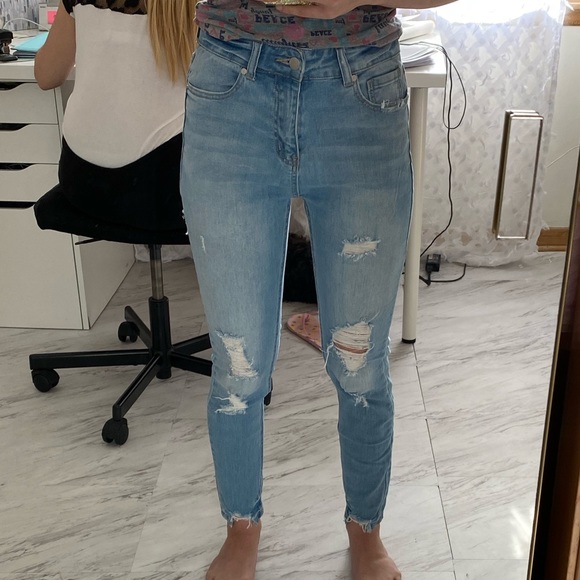 SOLD! - Picture 7 of 7